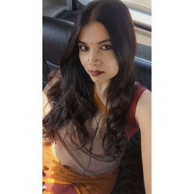 tishasaroyan's profile picture. Historian of Medieval India, lover of monuments, creator of videos on history, hoarder of eyeshadows. For enquiries/collabs contact eyeshadowetihaas@gmail.com