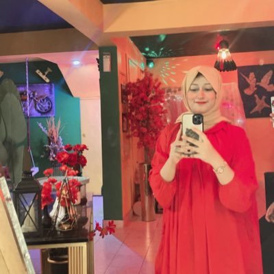 KainatFarooq_'s profile picture. Political Enthusiast | Entrepreneur | PR Professional | Student of International Relations | Realist | Haq Parast | #PakistanFirst🇵🇰