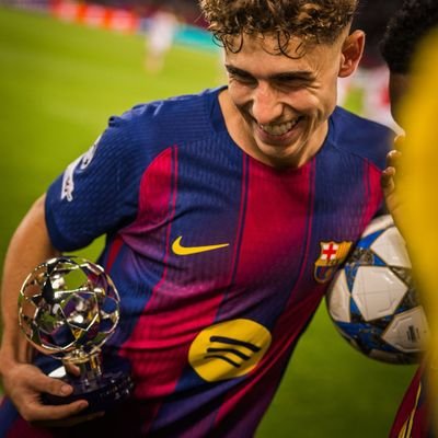 DanteThe3rd1's profile picture. Free Palestine Fuck Israel Fuck Imperialism. (previously dualipa pfp gang) 

Culer 💙❤️.  It just do be like that sometimes.