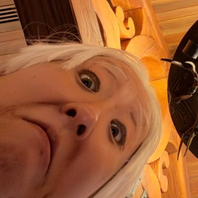 nnnnnnatiiii's profile picture. いぬぬだったり泉佳奈子だったりなちこだったりあらきだったりする人の引きこもり垢。対人恐怖有。精神疾患。視線恐怖症。97歳のおばあちゃんです()