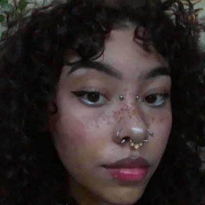 lily12lisa's profile picture. Csu’25ee Mcb🎓📚 Cali 📍