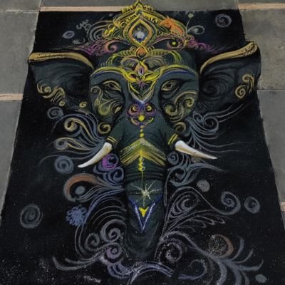 KanishkaDubey19's profile picture. 