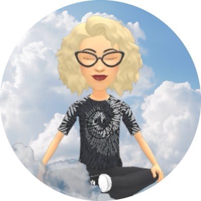 tizzywoman's profile picture. Spreading light & truth. 💫 #MorningVibe Text RESIST to 50409 📱 202-224-3121 or use https://t.co/8EnijJ9Ldv to speak with your MOCs