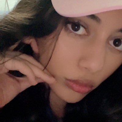 hadis_taheriy's profile picture. 