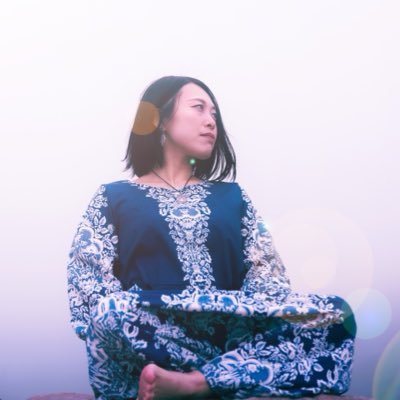 hotaru_prayer's profile picture. 祈るようにうたう人。施設や病院などでも歌っています。夢は国歌独唱。えらい方、わたしを推薦してください🕊️真面目頑固なので完璧な人だと思われがちですが、極度の方向音痴でエレベーターの閉・開ボタンわからなくて、なんなら右左もよくわかってません。アニメと自然が大好き🌿✨全力の趣味はソーラン節！メインはInstagram