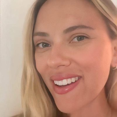 Efraincort61583's profile picture. 