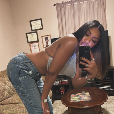 tejahhh_'s profile picture. 