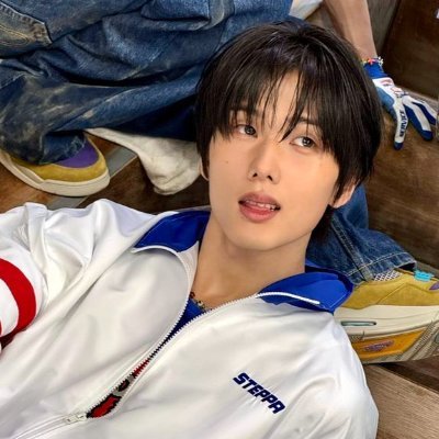 Jisuxg's profile picture. 