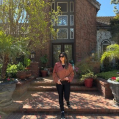 Syedaaa__110's profile picture. Alhumdulillah🤍 https://t.co/vtl4DVSmfe