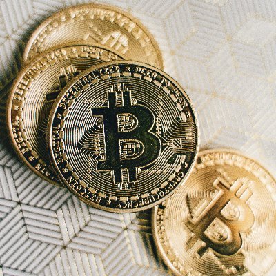 Geoleo777's profile picture. Time is money. 💵