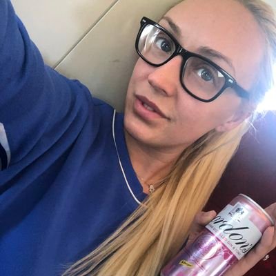 MeloniAuro15476's profile picture. Ciao 😍👋 Seguimi su Telegram, non vedo l'ora di conoscerti meglio 🤗

https://t.co/pN8Lo5hJLJ