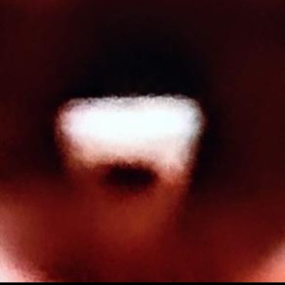 LuzdeHendidura's profile picture. Somos una muestra diminuta en el universo; insuficiente.