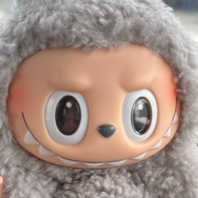 Myson_Jaime's profile picture. ほらあの雲まで手が届きそう