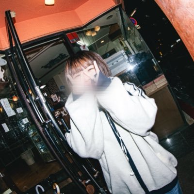 49hinata's profile picture. 06(19) ESPイベント制作 / どっかのライブハウスに居ます。 @beardie_collie のスタッフ🐕 ͗ ͗