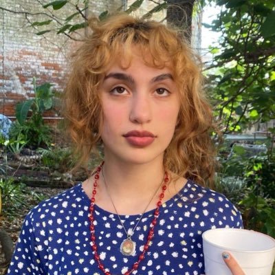 nacarblume's profile picture. ݁ ˖ ◜ Neta de Cassandra Trelawney. Cartomante. Valores e feedbacks no fixado. Para agendar um atendimento, clique no botão de ✉️.