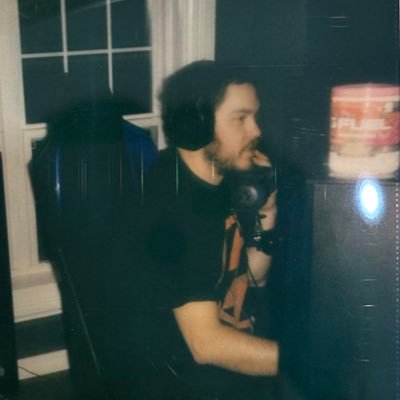 Spryxi's profile picture. i need a new bio