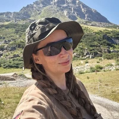 lucydilla9's profile picture. dienen, arbeiten und erkunden 🇧🇪
💜i don't have another accounts💜
my private account