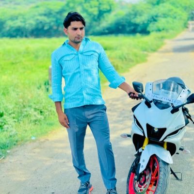 Naseem216281118's profile picture. 