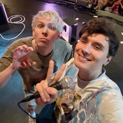 itwasmarroons's profile picture. have the courage to exist ✧ ˚ · . 🏴󠁧󠁢󠁳󠁣󠁴󠁿 | nineteen!!