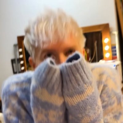 dnpbunni's profile picture. 24 • they/them • phannie since ‘12 • nsfw mdni