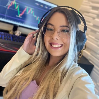 MakeMoneyWithKR's profile picture. 💼 Crypto Investment Agent | Blockchain Enthusiast Helping investors grow wealth💰through secure and transparent crypto investments🚀📊.