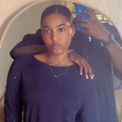 lizzy4art's profile picture. lover of art🌹