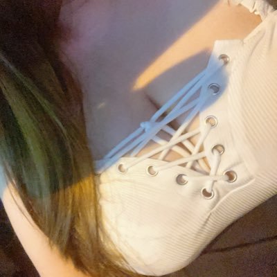 7mk_777's profile picture. Kl胖妞 微m 无聊中