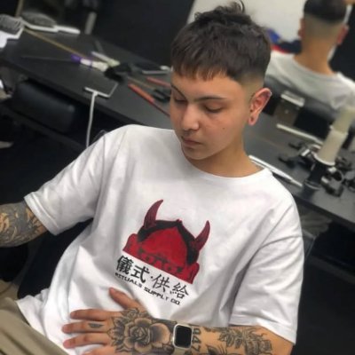 pacoxb_'s profile picture. Con la ambición a flor de piel