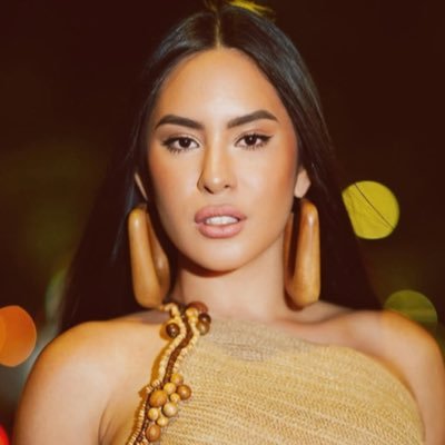 isabellecentral's profile picture. Página dedicada a cunhã poranga do boi Garantido, embaixadora do festival folclórico de Parintins, musa da Grande Rio e ex-bbb 24 🏹❤️