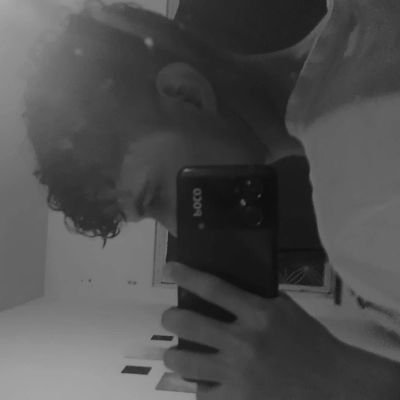 1Otalier's profile picture. 