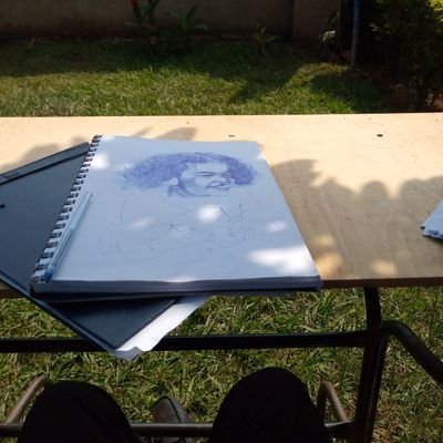 shafiq_mulindwa's profile picture. Creating art, moments, and memories 🎨🖌 | Decor lover 🌿 | Animal heart ❤️ | Moving steady, leaving my mark 💪 | #ArsenalForLife ❤️💯❤️💯