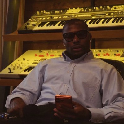 dfwchels's profile picture. 