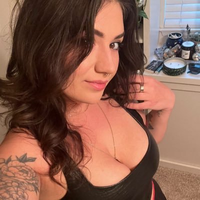 catedotcomm's profile picture. she/her | 📍san diego