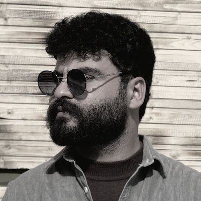 kon_7_'s profile picture. ( إِنَّ اللَّهَ وَمَلَائِكَتَهُ يُصَلُّونَ عَلَى النَّبِيِّ ۚ يَا أَيُّهَا الَّذِينَ آمَنُوا صَلُّوا عَلَيْهِ وَسَلِّمُوا تَسْلِيمًا )