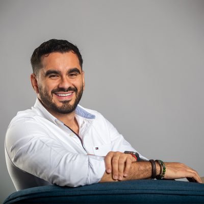 ugalde28f's profile picture. 