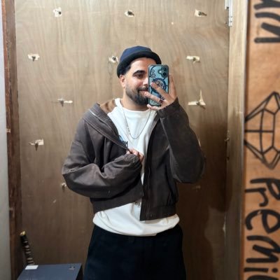 Gaxi313's profile picture. hangout budgam https://t.co/yWtsCD2Y2F