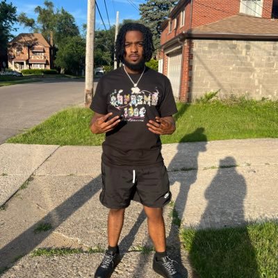 chaseracks_Ro's profile picture. FB MY BABY I LOOK GOOD 🫶🏾 FEMALES ONLY❗️NOT WITH THAT GAY SHIT 🙅🏾‍♂️