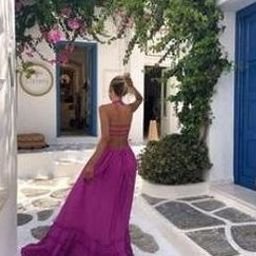 Apououhhu22333's profile picture. 