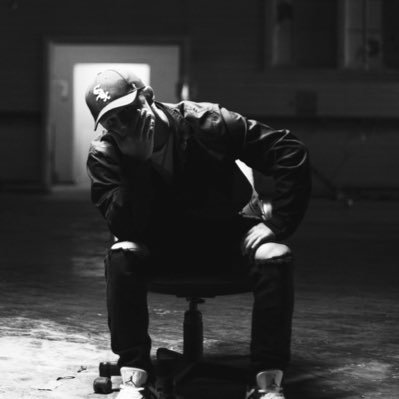 7RU7H's profile picture. i make music & stuff🖤 “Last Dance” out now