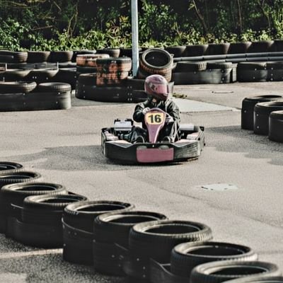 FHRZ61's profile picture. 