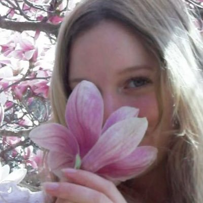 Vintage15__'s profile picture. امنيات مكتوبة .. (واجعلني مباركاً اينما كنت)