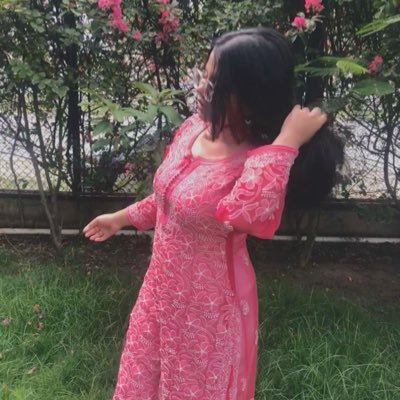 Hey_Nishhhhh's profile picture. 21f ✨