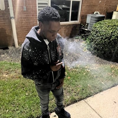 BigHomieKee's profile picture. FreeDaMen #AyeeKappoo👳‍♂️💰 #ScoopNScore💚🖤 #ForeverBmoney💚🕊