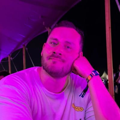 manuelrdza's profile picture. Into S & M and Bible studies.