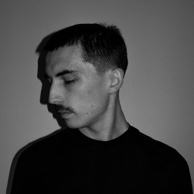 valdescombes's profile picture. Creative Developer ⁕ Helping creative agencies & brands turn their ideas into captivating web experiences. ⁕ Awwwards recreations
