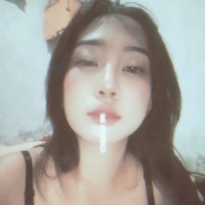 g4diskretek_'s profile picture. 🔞petitte f20                                                                                                                     
yg punya akun cuek, maap yak
