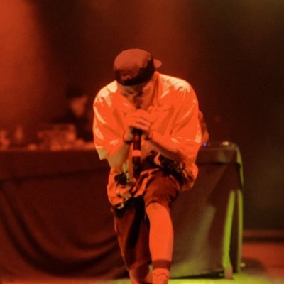raphyxz's profile picture. Cantor/Compositor