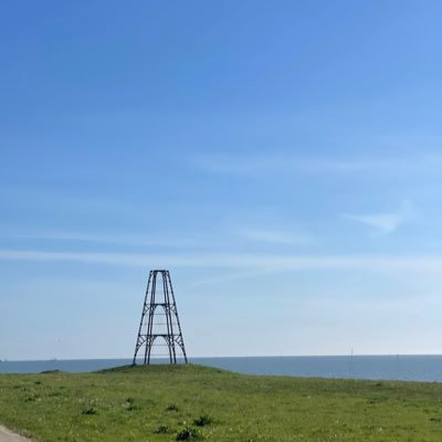 GreetGD's profile picture. Mensen veranderen, liefde doet pijn, vrienden gaan weg, dingen gaan fout, maar onthoud gewoon, dat het leven doorgaat. En de zon komt altijd weer op. ☀️