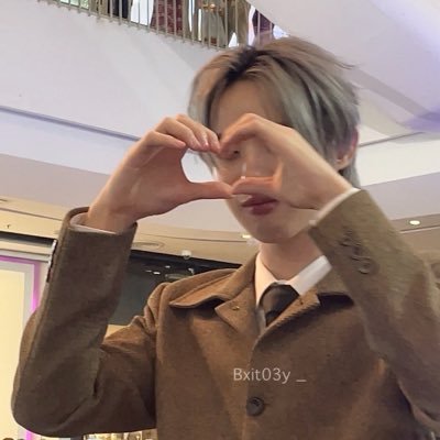 @bxit03y_