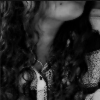 Moni216926's profile picture. 